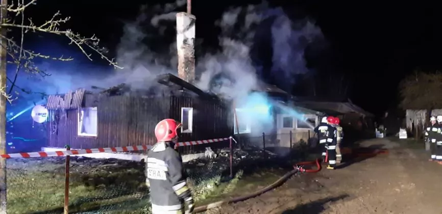 Pożar domu jednorodzinnego w powiecie chojnickim